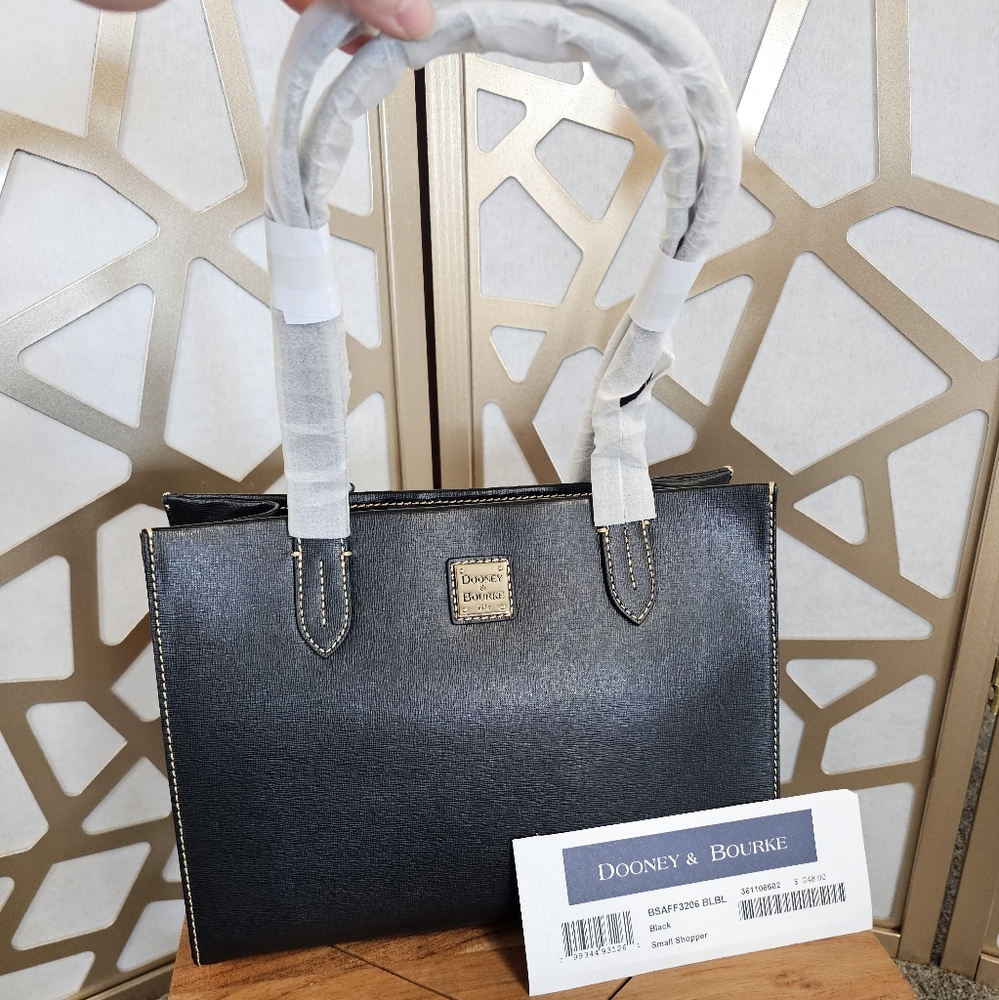 Dooney & Bourke Black Leather Tote Small